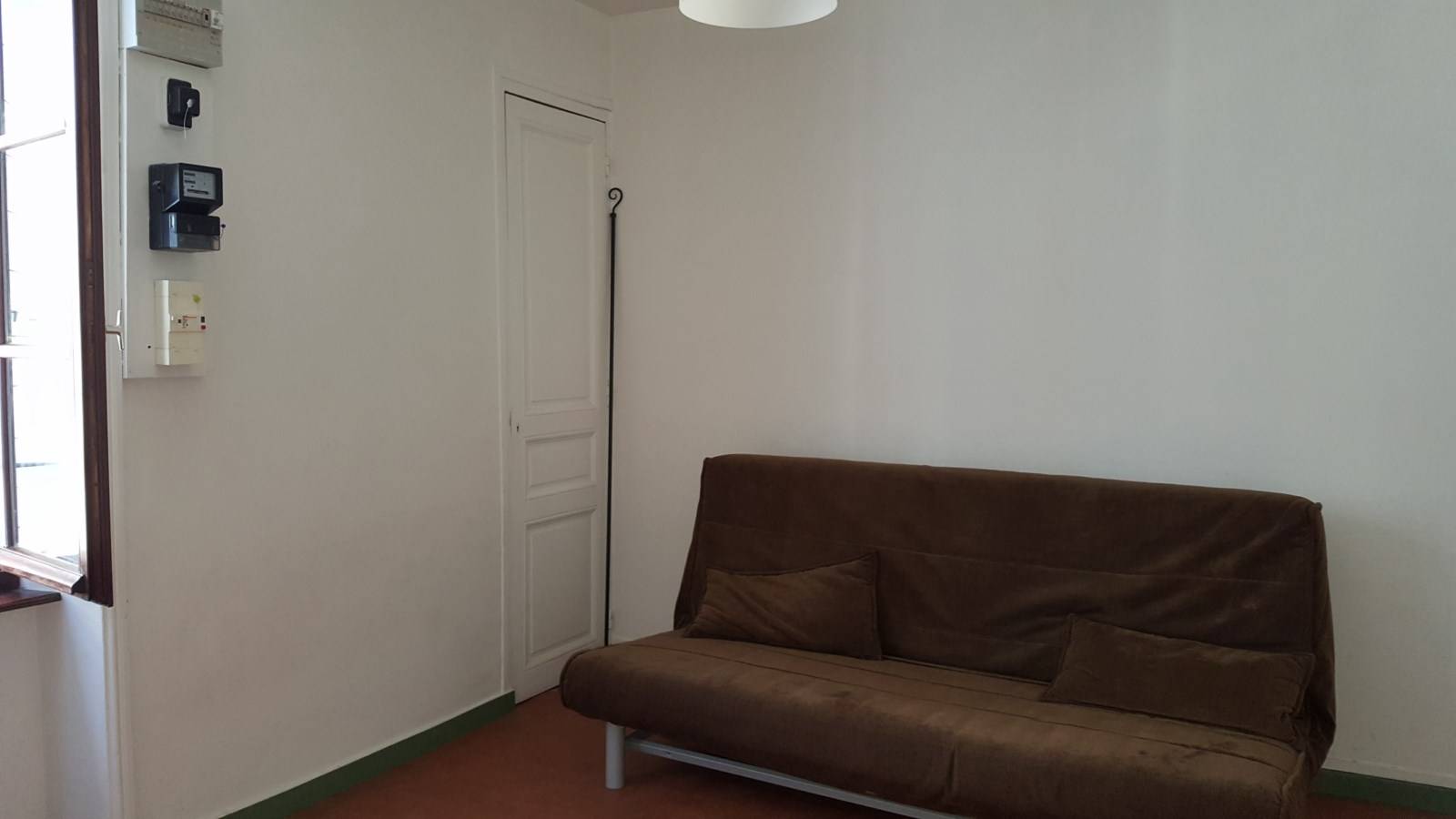 pièce de vie avec rangement