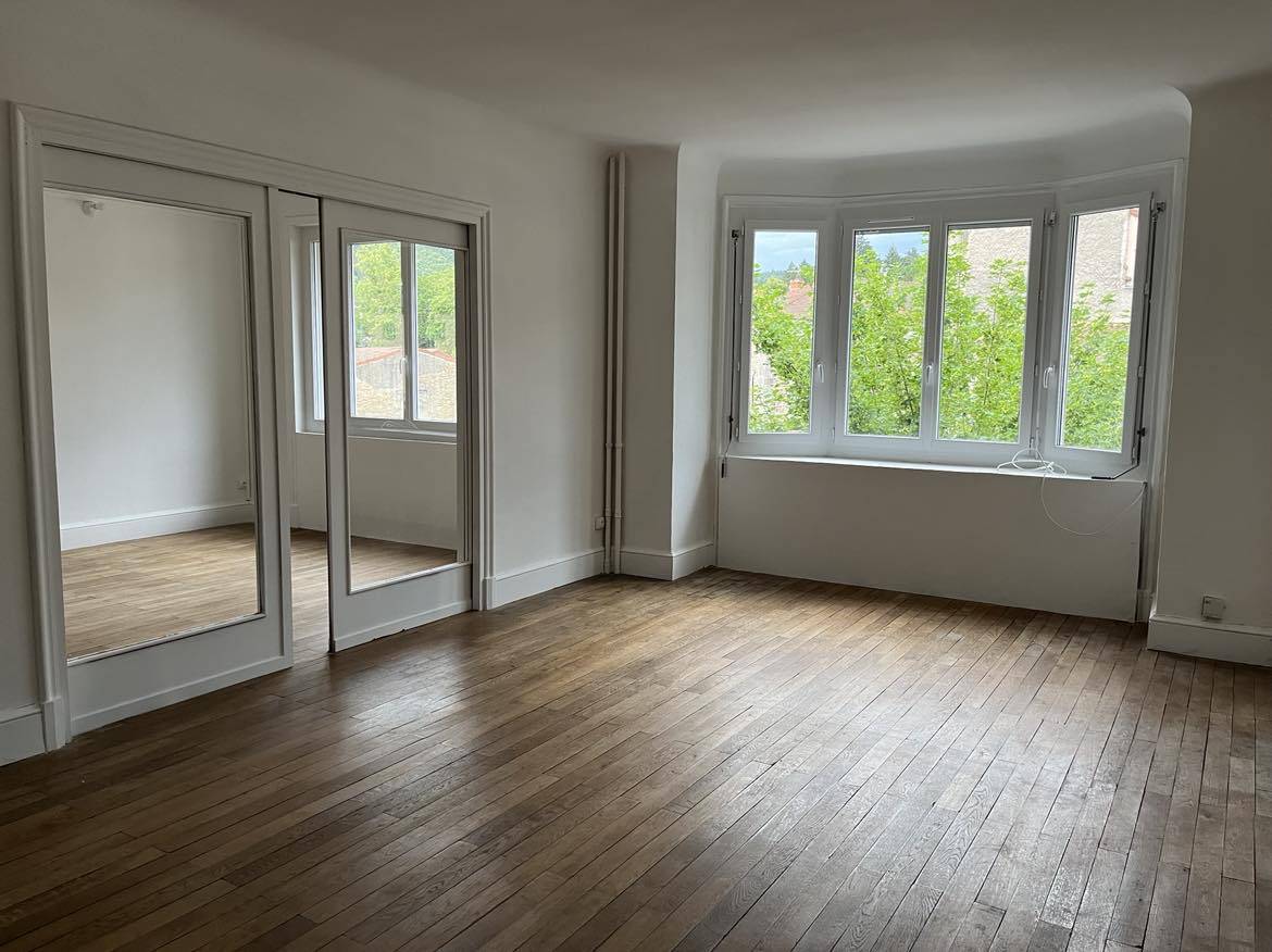 Appartement traversant et lumineux SAINT JULIEN MOLIN MOLETTE