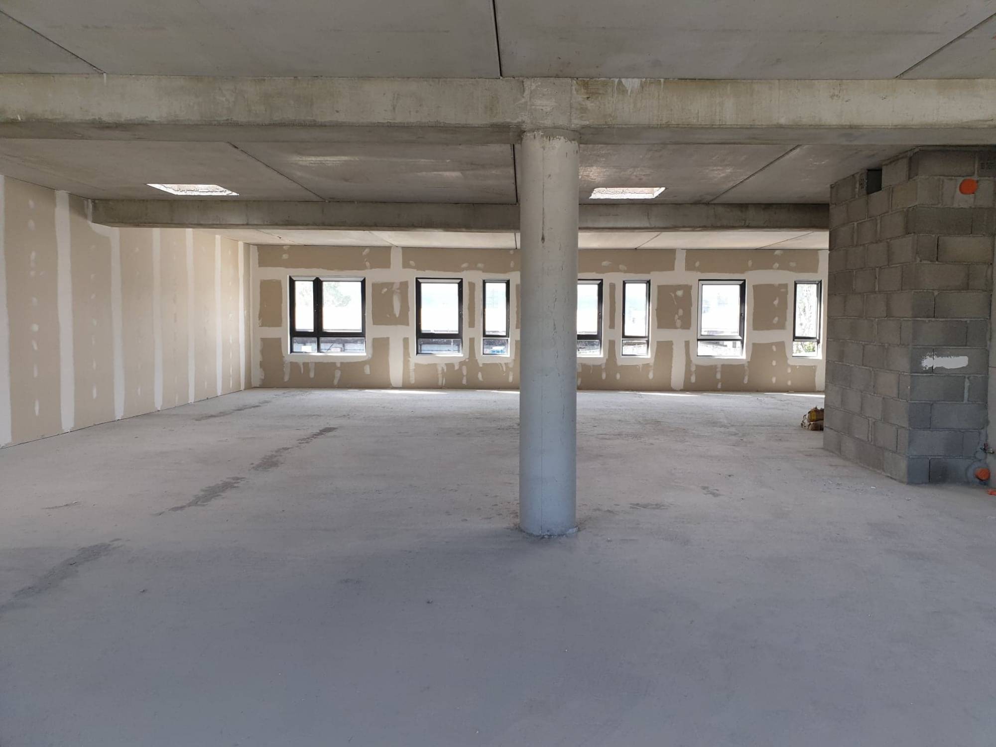 Location Bureaux-Open Space SALAISE SUR SANNE