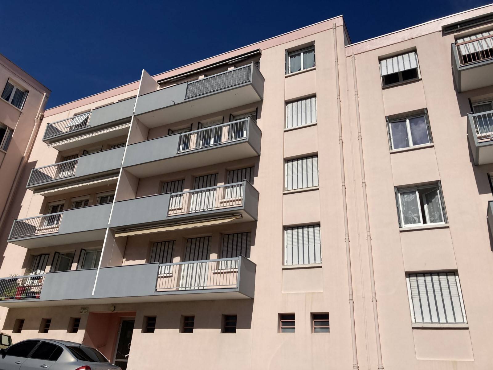 3 PIÈCES 72.32 M² APPARTEMENT T3 AVEC CAVE ET GARAGE, RESIDENCE BEL AIR