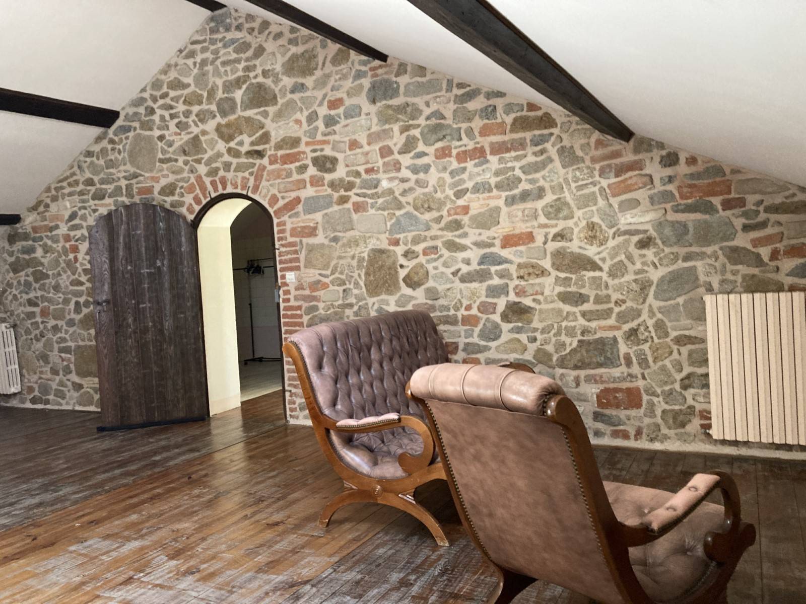 ANNONAY- DOMAINE DE LA GARE-MAISON DE CARACTERE AVEC JARDIN ET PISCINE