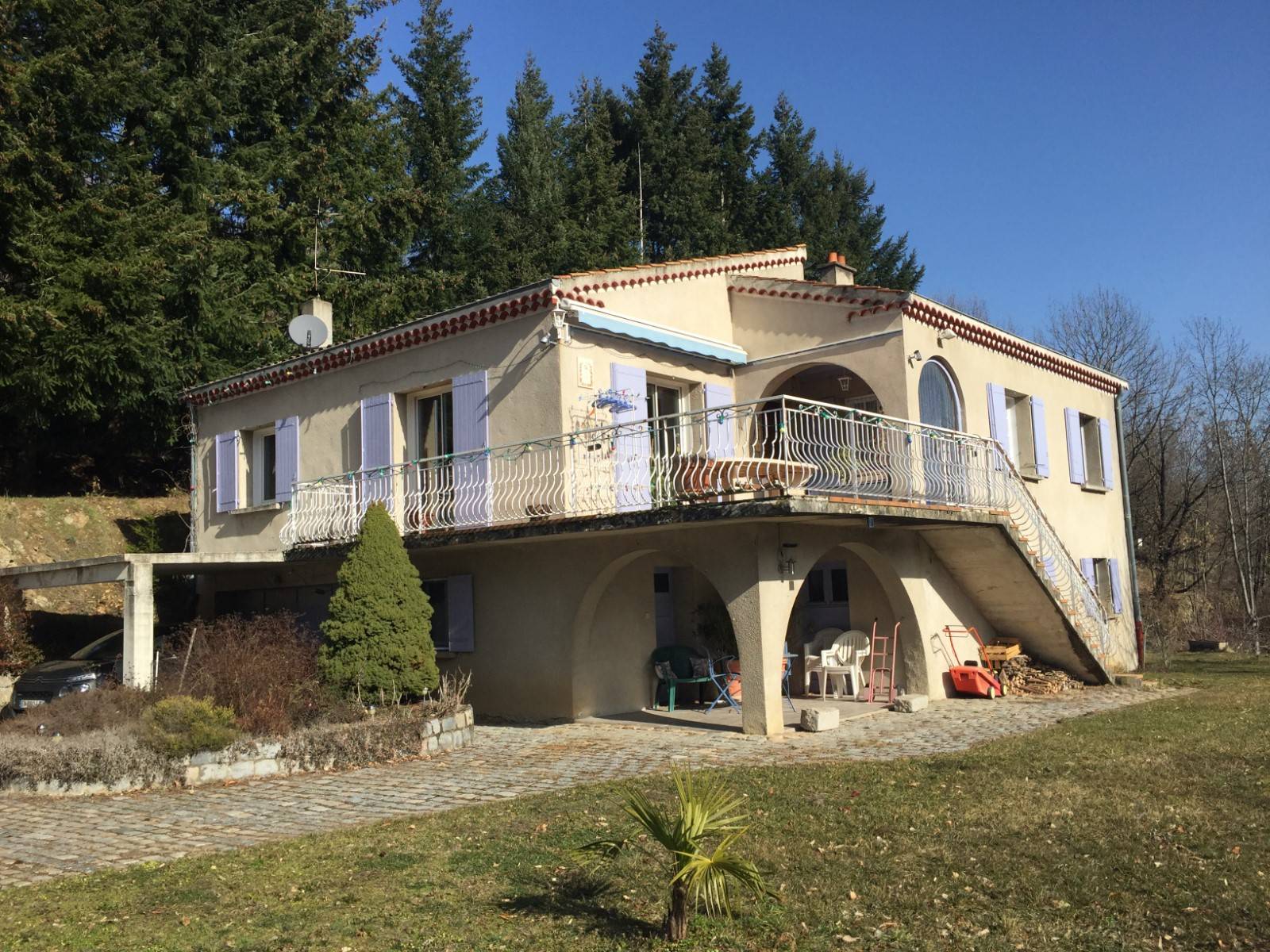 6 VILLEVOCANCE maison familiale