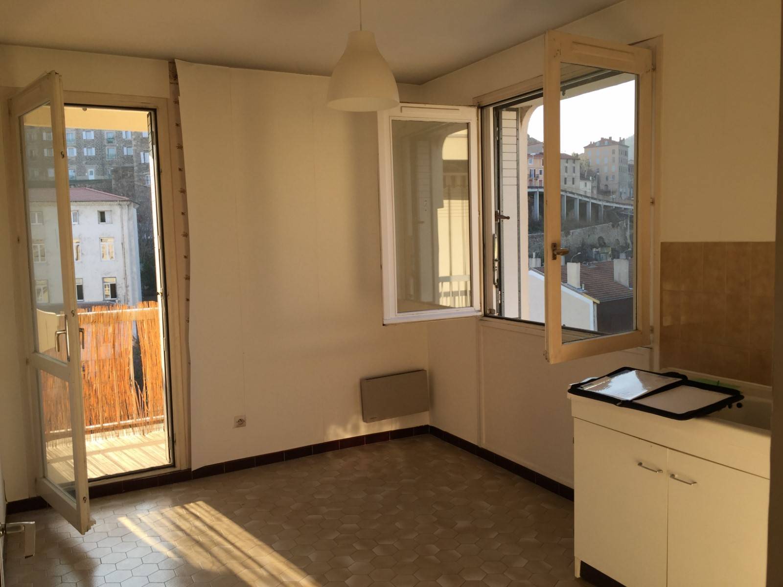 Appartement 2 ANNONAY jolie vue