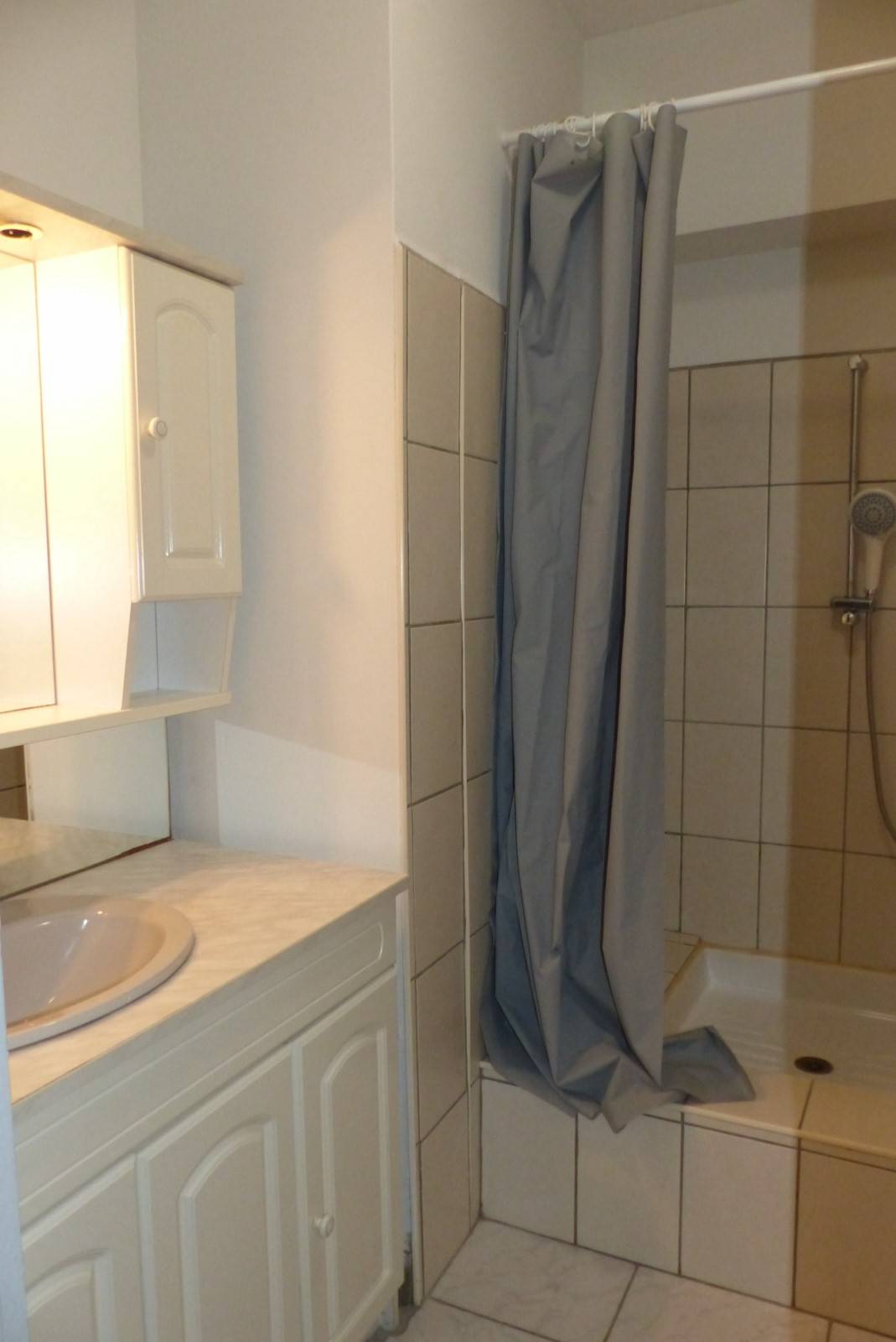 Location Appartement traversant T2 ANNONAY