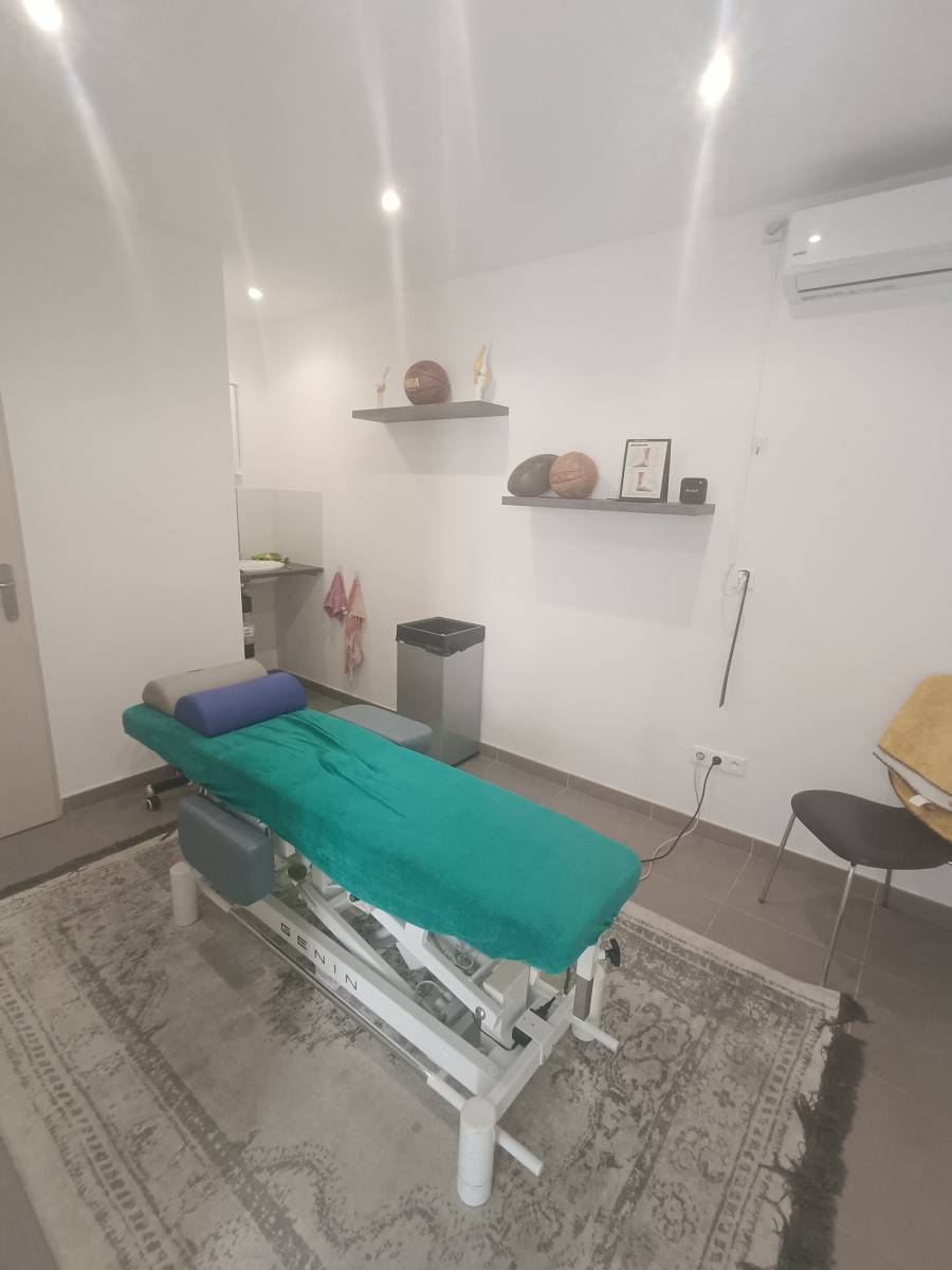Local professionnel de 20.40m² - BOULIEU-LES-ANNONAY
