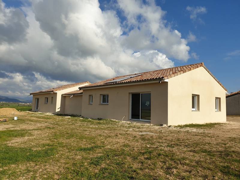 Villa neuve type 3 avec terrain à Talencieux près d'Annonay