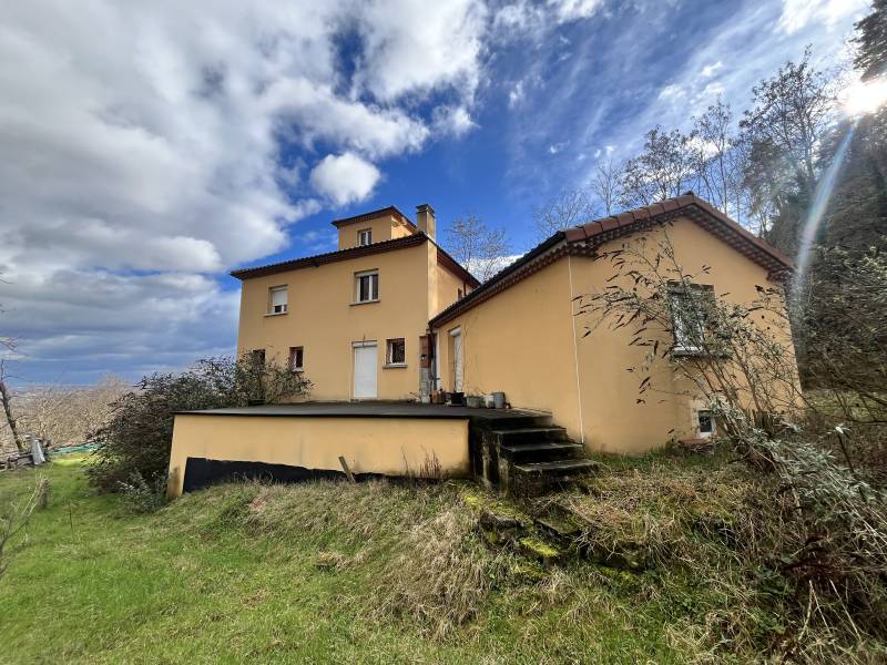 Maison 8 pièces 191m² 20 750m² de terrain