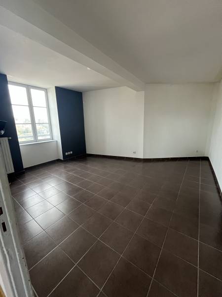Location Appartement en centre ville T3 ANNONAY Avec Ascenseur