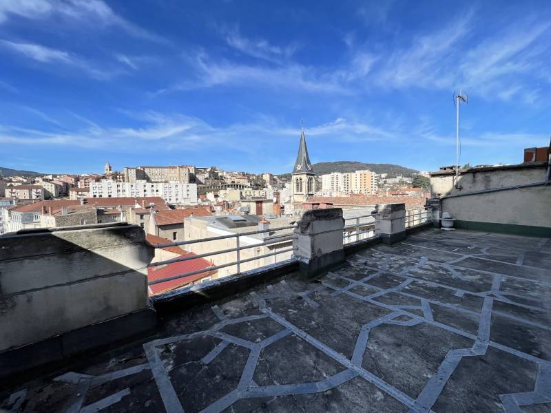 DUPLEX AVEC BALCON ET TERRASSE - HYPER CENTRE -  ANNONAY