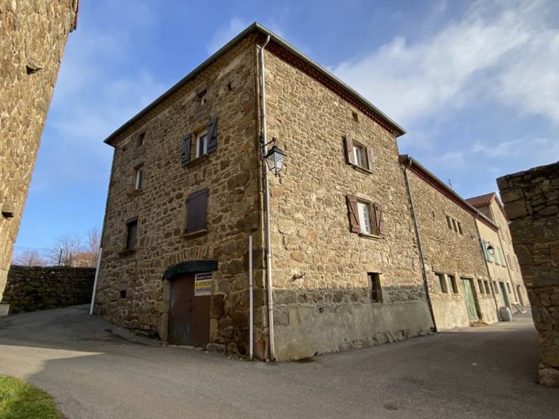 Le Monestier, Vallée de la Vocance - Maison en pierre avec dépendances