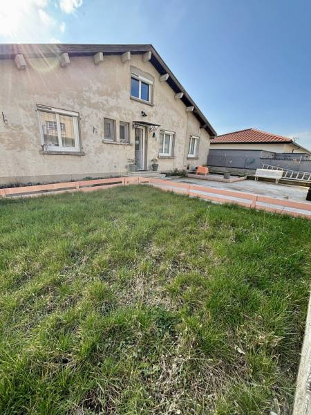 Maison 4 pièces 140m²