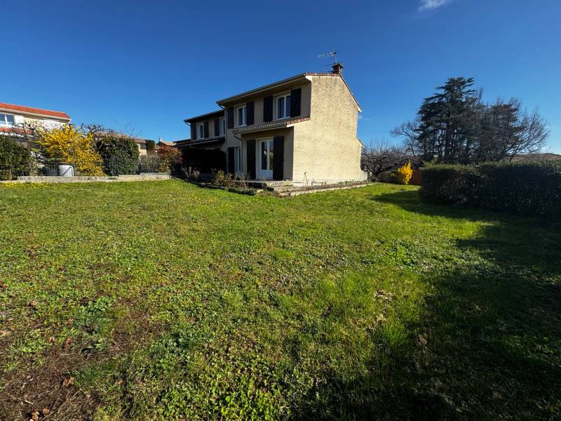 Maison 4 pièces 92m² avec terrain 575m²