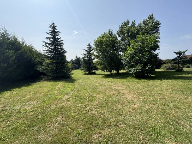 Terrain 2 000m² à ANNONAY