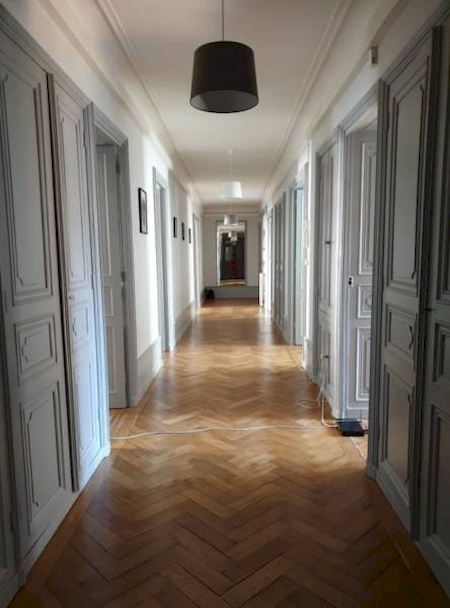 Appartement haussmannien avec terrasse