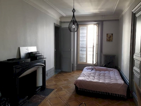 Appartement haussmannien avec terrasse