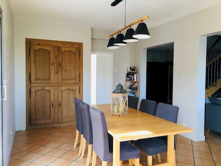 AU COEUR DU VILLAGE DE ROIFFIEUX- MAISON de 180m² avec 5 chambres.