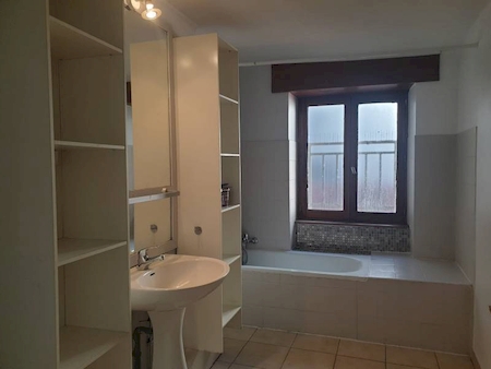 Appartement traversant centre-ville