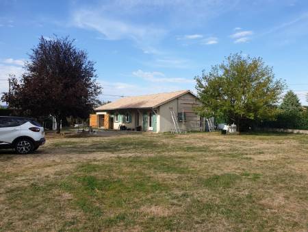 Notre zone d'activité pour ce service Vente maison T6 grands volumes sans travaux