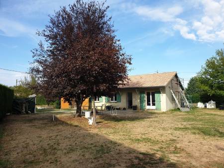 MAISON 100 m² 1000 m² Maison 5 chambres DAVEZIEUX
