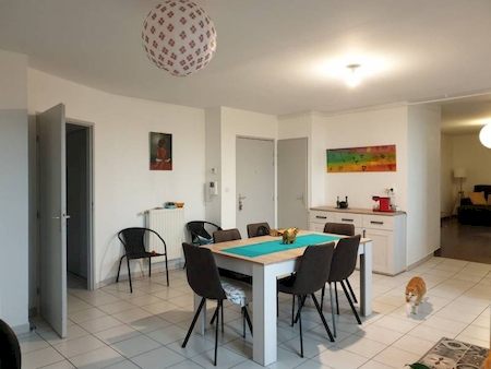 Appartement centre-ville avec terrasse et ascenseur