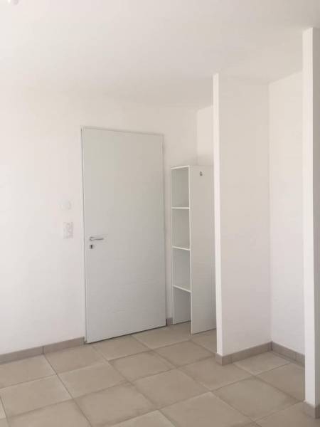 VILLA NEUVE EN LOCATION POUR PETITE FAMILLE À ANNONAY