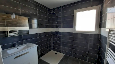 Maison de plain-pied proche centre Quintenas