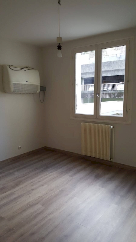 Location Appartement T4 ANNONAY ascenseur centre-ville