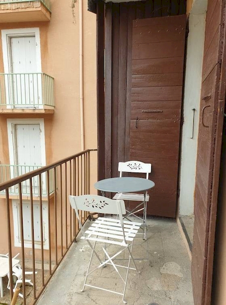 Studio centre-ville ANNONAY avec balcon
