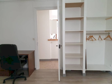 Studio centre-ville ANNONAY avec balcon