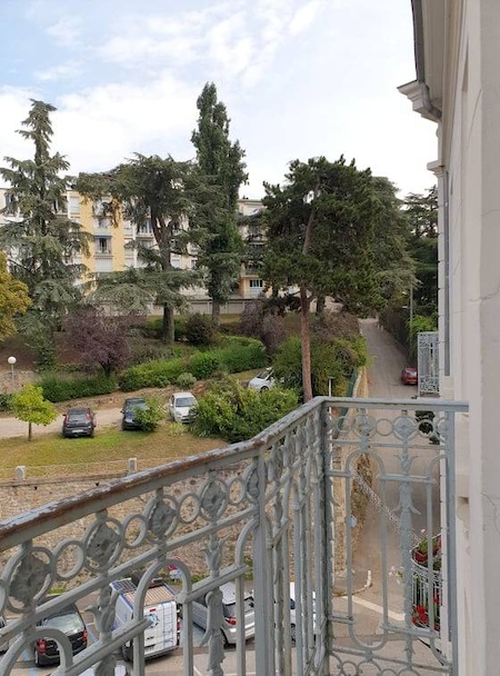 Appartement type 2 avec balcon et ascenseur à ANNONAY