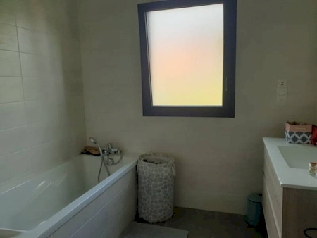 Maison meublée plain pied T4- FELINES