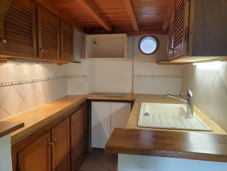 Studio avec balcon proche des écoles à ANNONAY