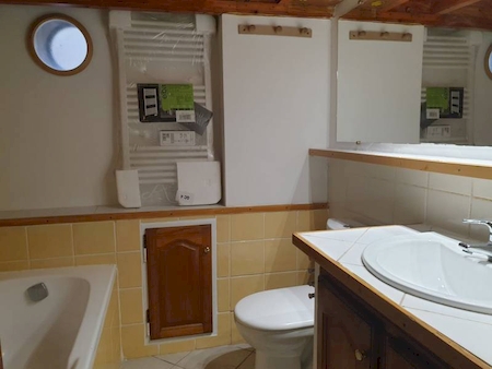 Studio avec balcon proche des écoles à ANNONAY