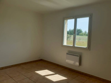 Maison à louer 4 chambres avec terrain Vernosc-les-Annonay