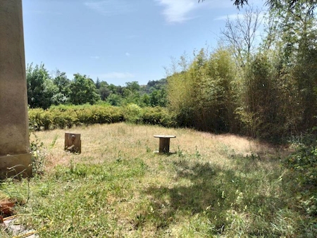 Rez-de-jardin à louer avec 3 chambres et extérieur dans Annonay