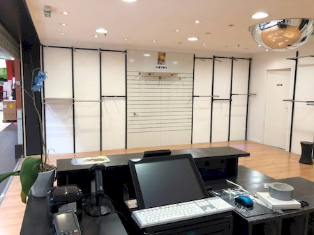 LOCAL COMMERCIAL dans une galerie marchande à Davézieux proche d'Annonay