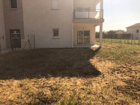 T3 NEUF  EN REZ DE JARDIN DANS RESIDENCE SECURISEE A SABLONS