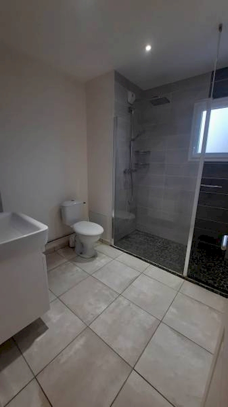 Maison en location sur la commune de DAVEZIEUX