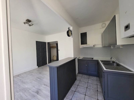 Boulevard de la République - Appartement T2 MEUBLE