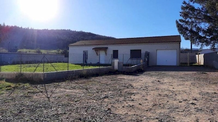 Villa neuve 3 chambres avec terrain proche autoroute - FELINES