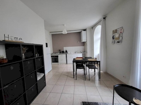 Appartement T2 proche centre-ville et hôpital