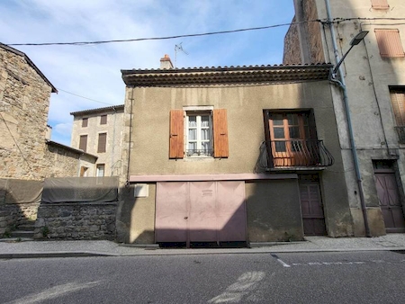 Appartement en plein centre du village de Villevocance