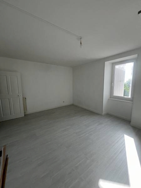 Centre Félines, Maison de village de 112m² avec terrain