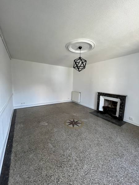 Centre Félines, Maison de village de 112m² avec terrain