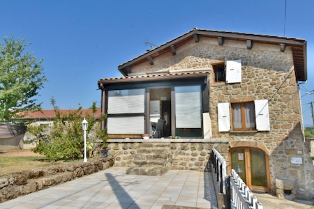 Maison en pierre 3 chambres  5 QUINTENAS AVEC GARAGE ET VÉRANDA