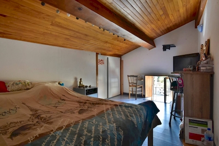 Maison en pierre 3 chambres  5 QUINTENAS AVEC GARAGE ET VÉRANDA