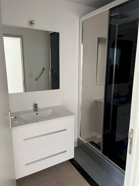 Appartement T2 - 43m² - PLACE DES CORDELIERS