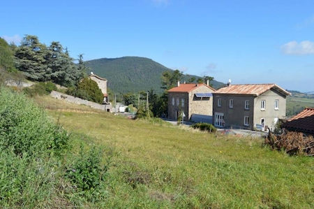 Terrain à Bâtir, 1053m² à Saint-Victor