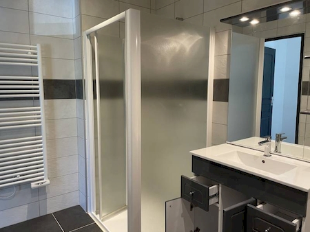 Appartement à louer avec place de parking BOURG ARGENTAL