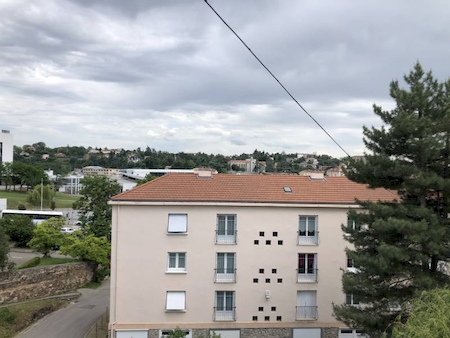 Appartement type 3bis avec garage et cave à Annonay